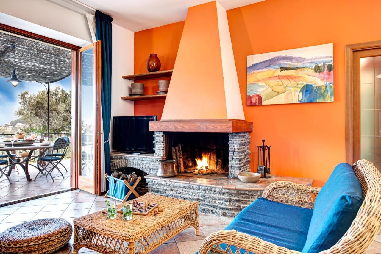 Casa Vacanze Villa Antonella By Gocce Вико-Экуенсе Экстерьер фото